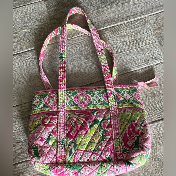 Vera Bradley Bundle (C182) - Picture 3 of 16